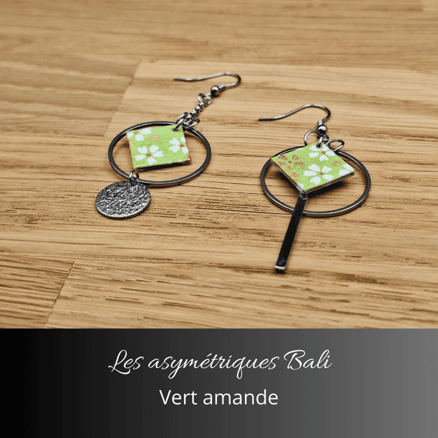 Boucles d'oreilles asymétriques Bali - Vert amande