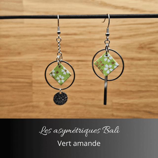 Boucles d'oreilles asymétriques Bali - Vert amande