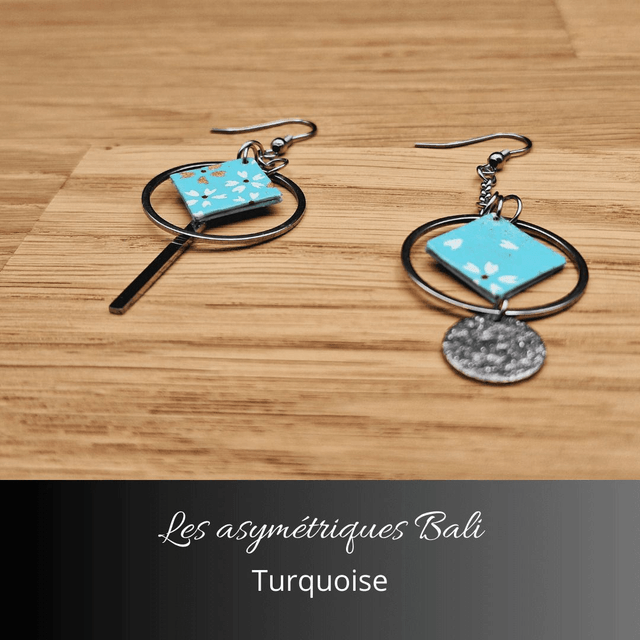 Boucles d'oreilles asymétriques Bali - Turquoise