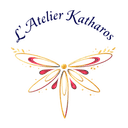 Créations artisanales de bijoux légers et colorés : de l'originalité et de l'élégance au service de votre style.
Un univers poétique autour du papier japonais.
